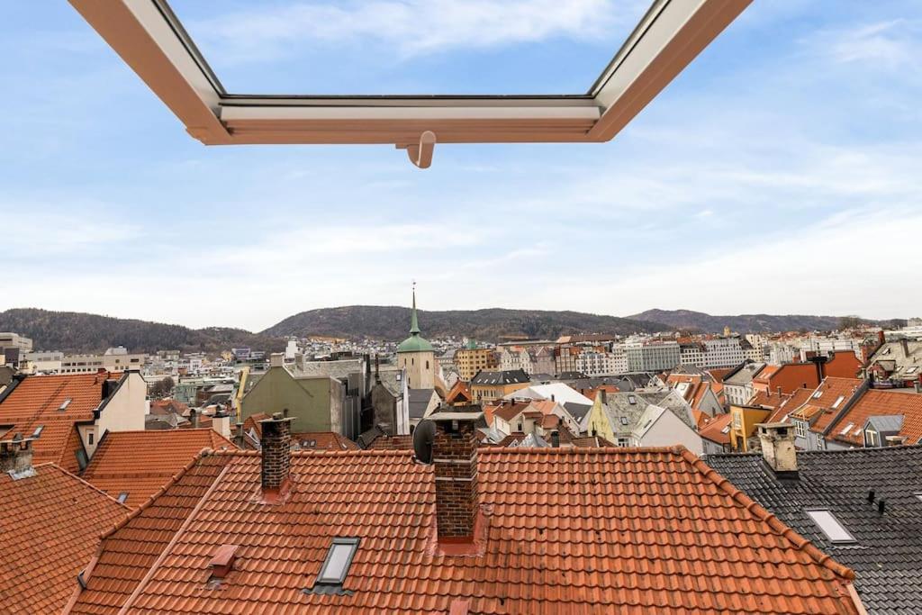 Det Lille Rode Huset Ved Floibanen Villa Bergen Exterior photo